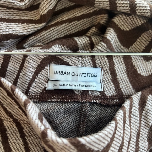Urban Outfitters Bryn Pull On Flare Pant Brown and Cream Wavy Groovy Wide Leg S - Picture 8 of 9
